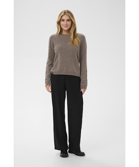 10614483 | Pull Mela