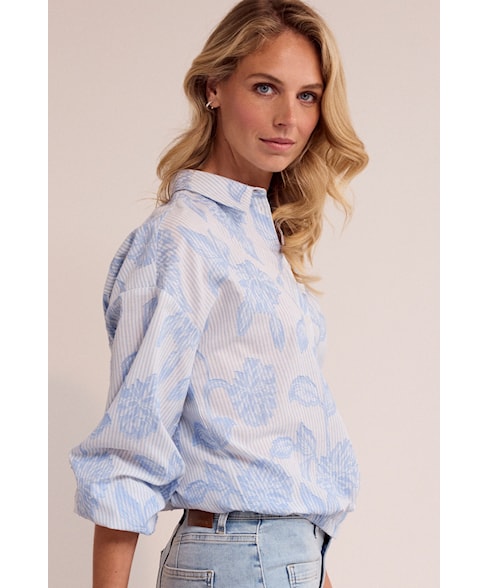 O12-19-301 | Bloes Flower