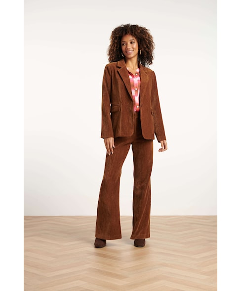 25648 | Broek