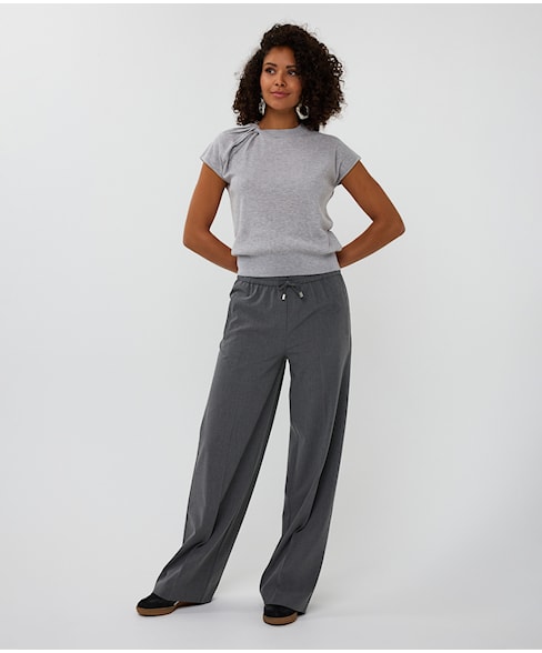 10533 | Broek
