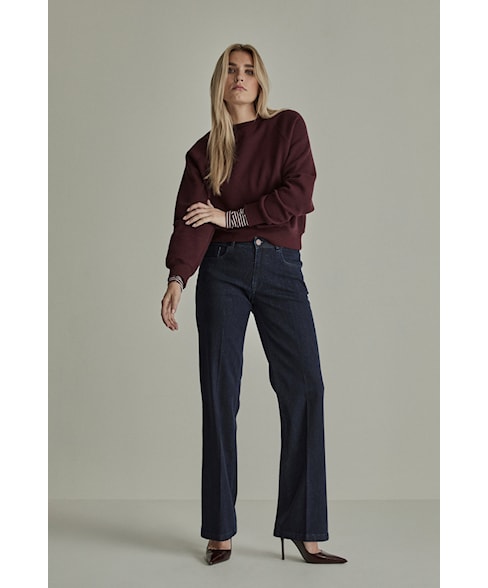 266136 | Broek Eve
