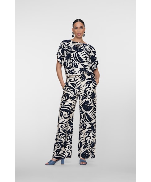 61141-26 | Broek naive flower