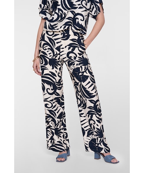 61141-26 | Broek naive flower