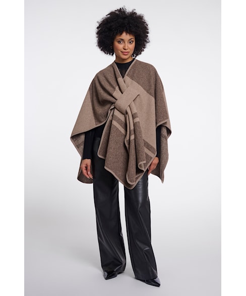 levi 7002611 | Cape Levi
