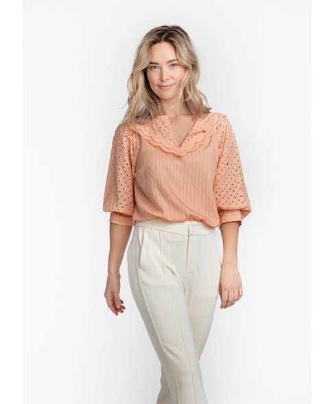 c11-07-301 | Bloes Broderie