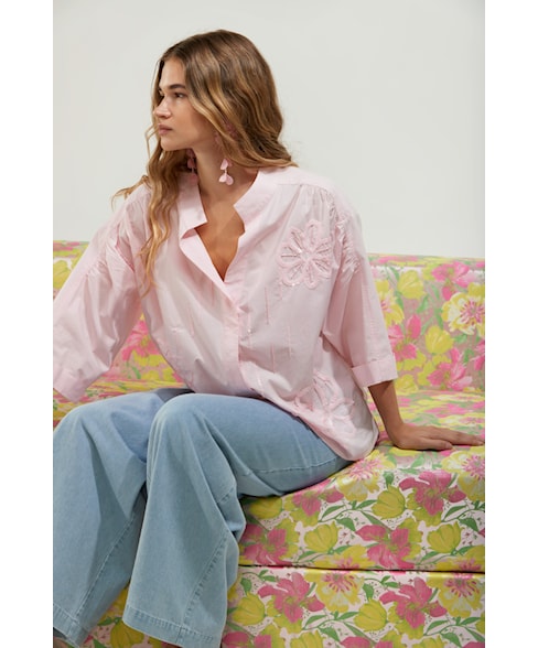 s2339bl | Bloes Ditte