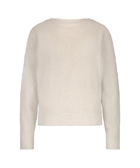 srb4642 | fluffy sweater