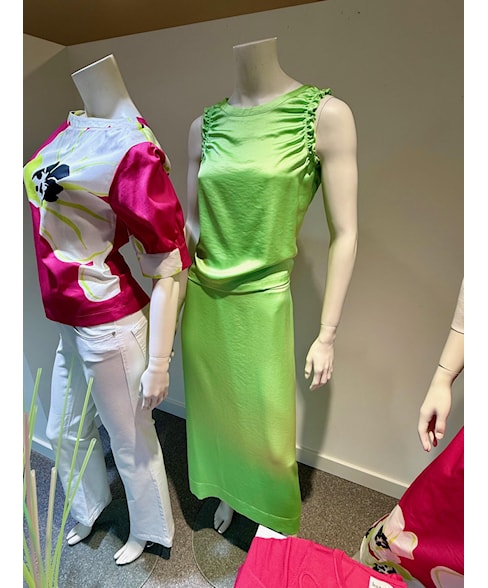 s2191rk | Rok Esenza